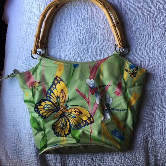 FREE WITH PURCHASE!💚🎊 - Picture 2 of 7